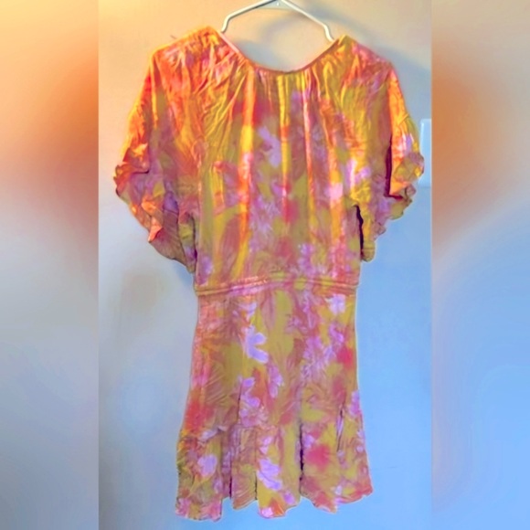 Paper Heart Flowy Dress - Picture 2 of 5